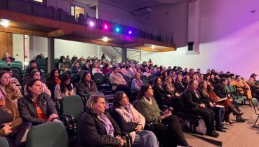 Sananduva promove palestra de conscientiza��o sobre preven��o � viol�ncia contra a mulher